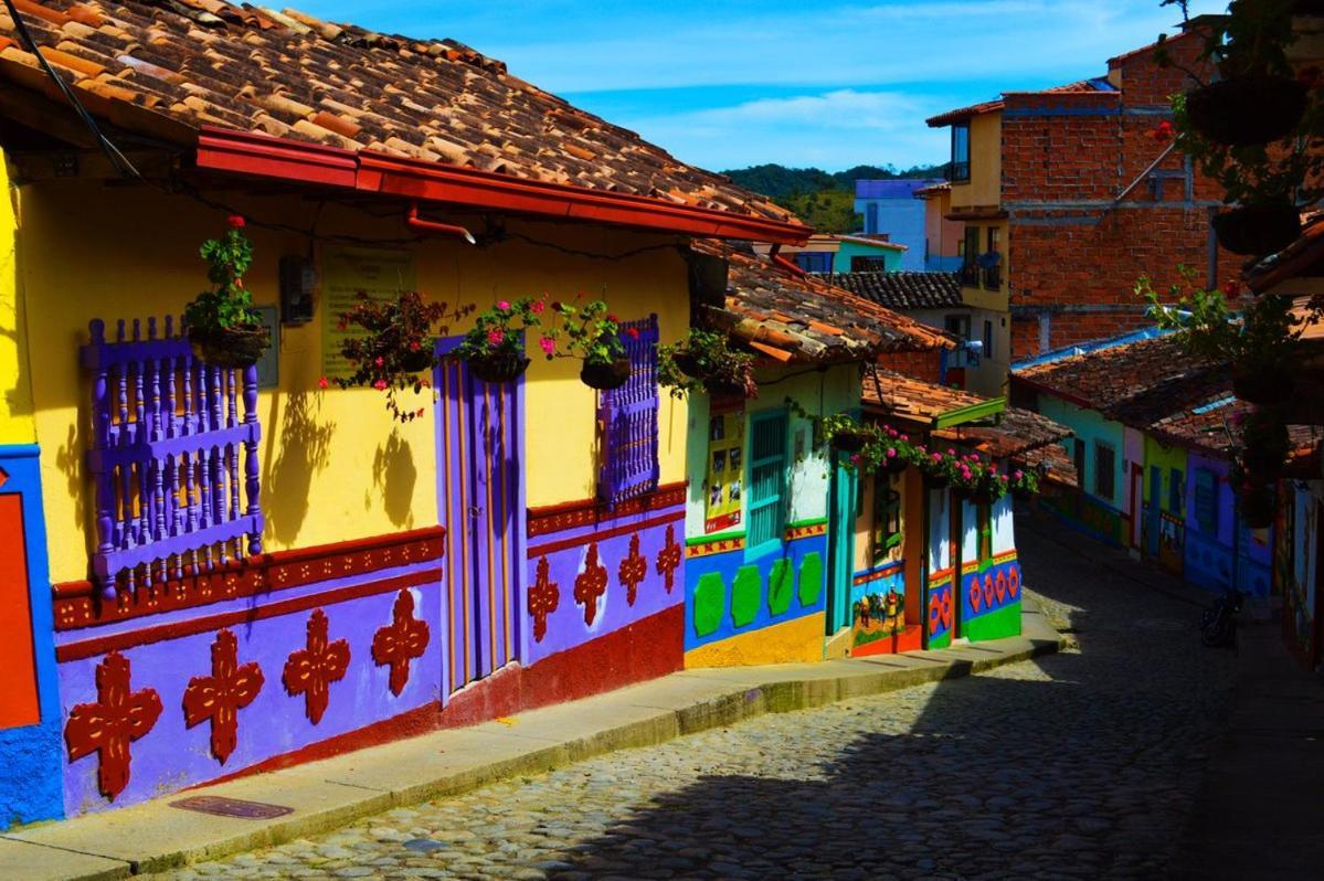 Hotel El Paisaje Guatapé Extérieur photo